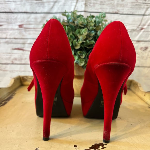 Stephy-H Red My Delicious Shoes High Heels size 7 worn once Excellent condition. - Picture 3 of 6